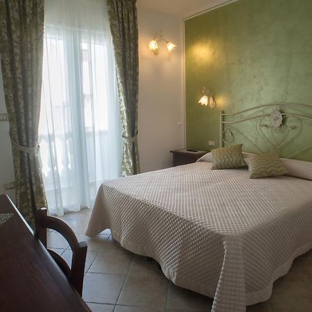 B&B Corte Dell' Immacolata Taviano  Bagian luar foto